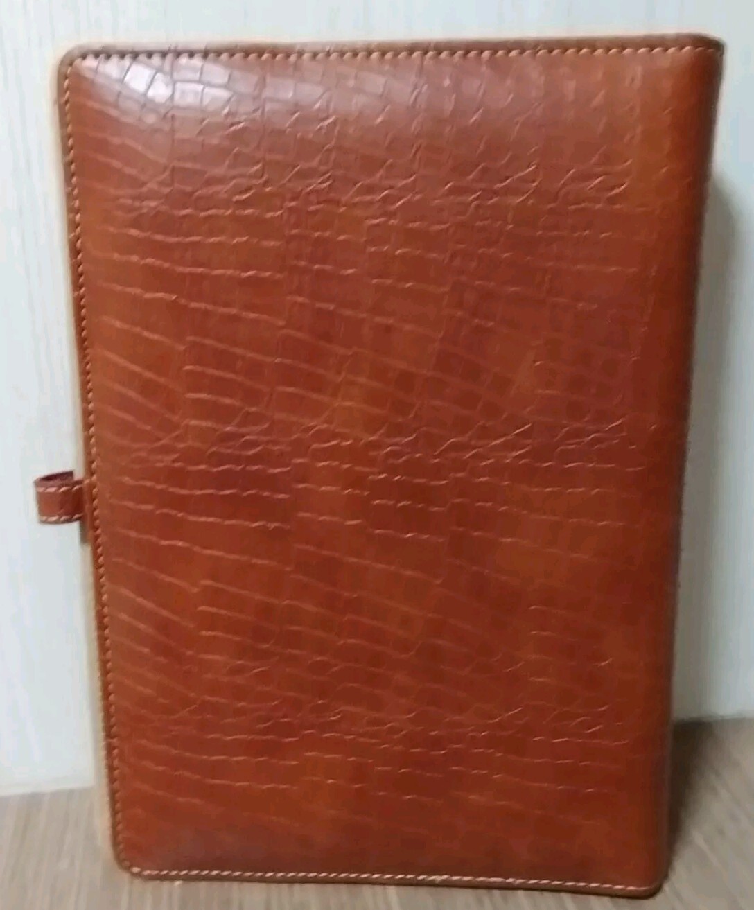 RELATION Executive Leather Notebook, with Qi Wireless Charger and Power Bank