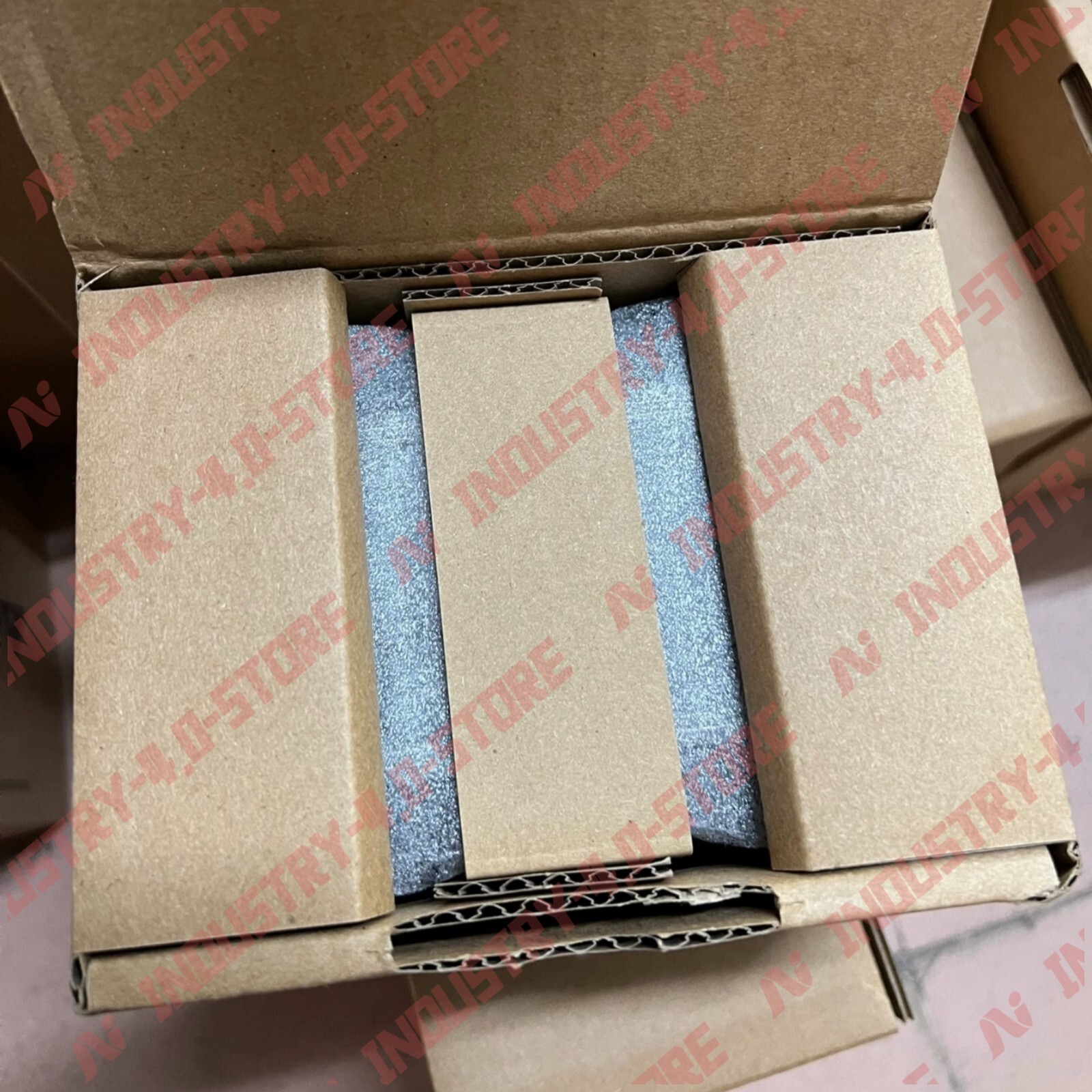 1PCS New Fatek FBS-32MCT2-AC PLC Module