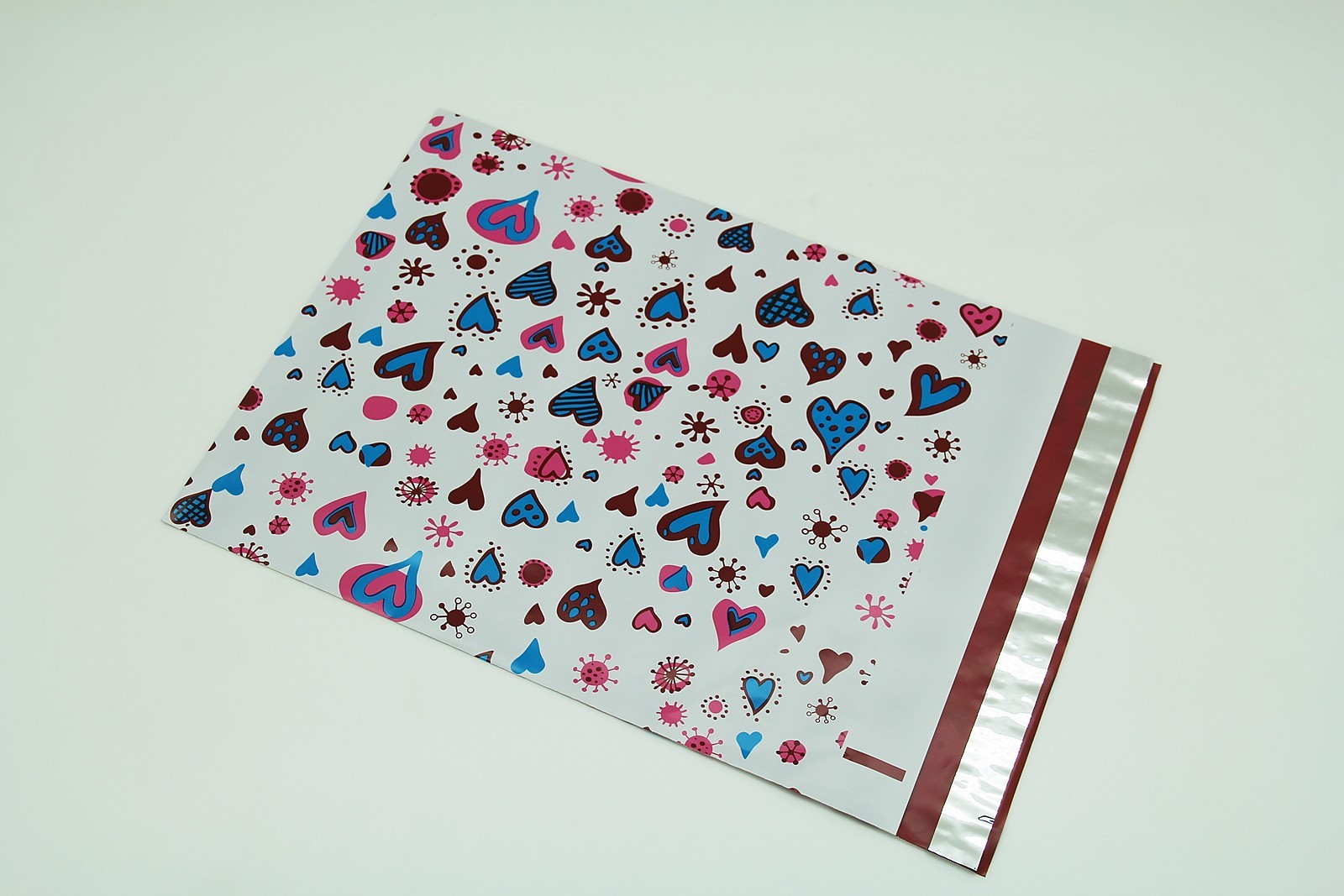 200 Bags 100 10×13 Blue Hearts,100 10×13 Pink Flowers Designer Poly Mailers