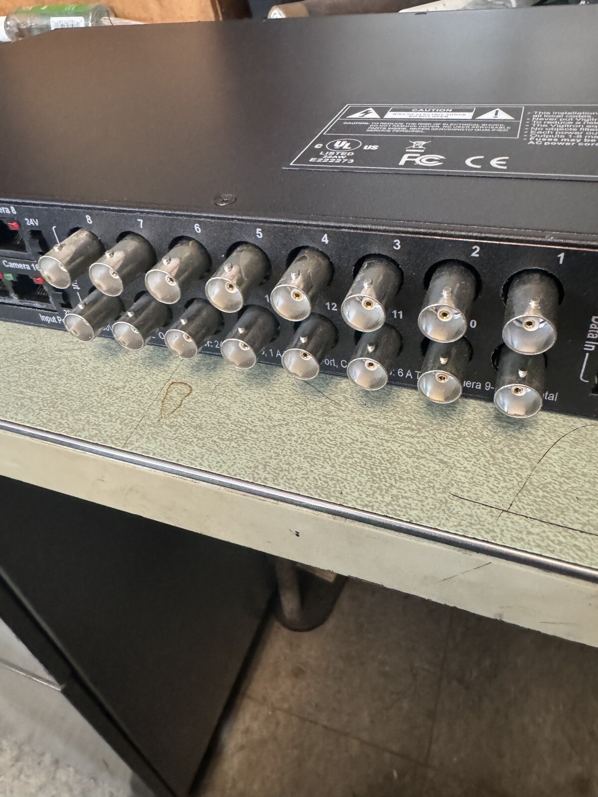 Vigitron Vi1516VPD 16 Channel Powered Combiner Receiver Hub
