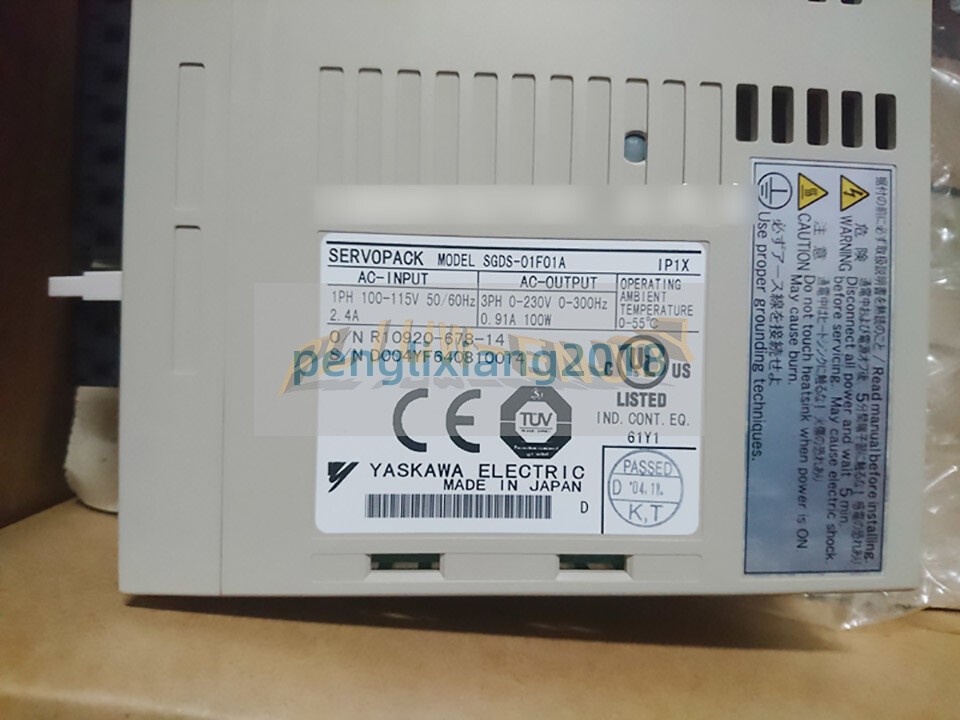 ONE YASKAWA SERVO DRIVER SGDS-01F01A NEW