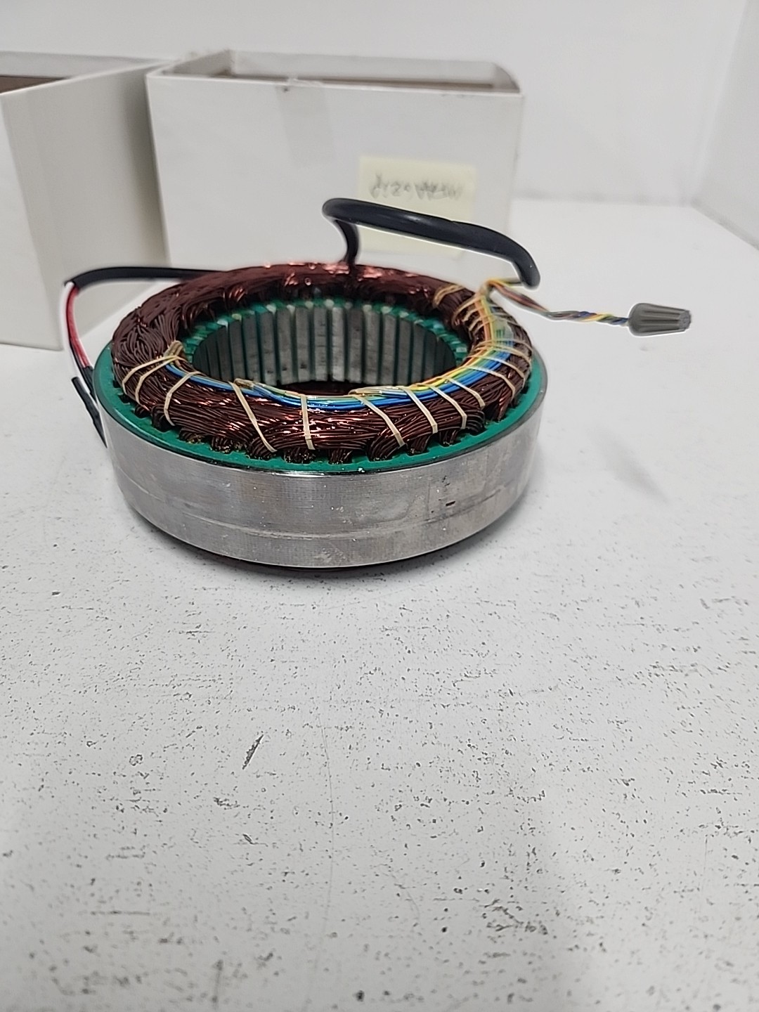Kollmorgen RBE-03011-A00 Brushless Frameless Servo Motor, OD: 5.076″ **NOS **
