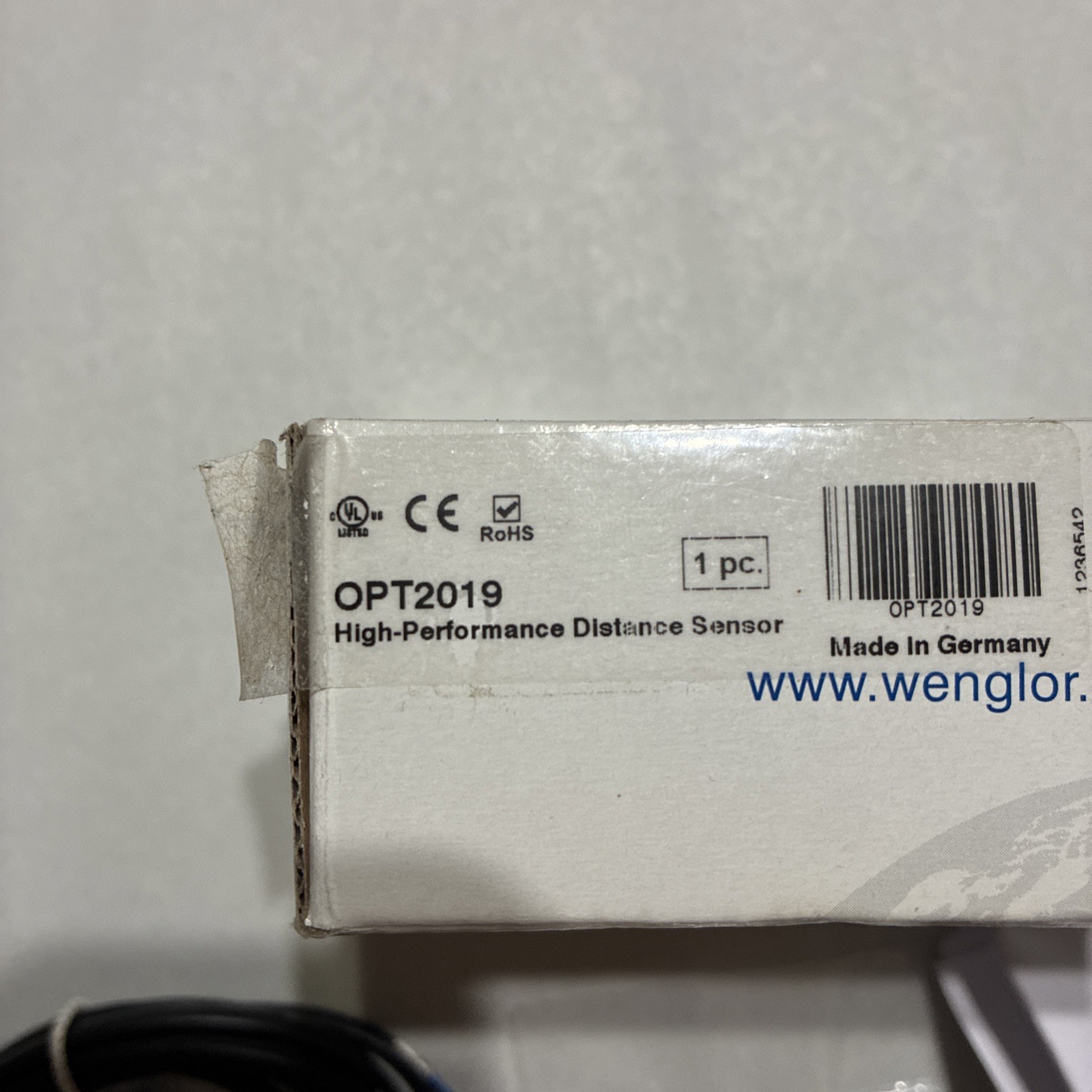 WENGLOR OPT2019 OPT 2019 BRAND NEW Open Box photoelectric Distance Sensor