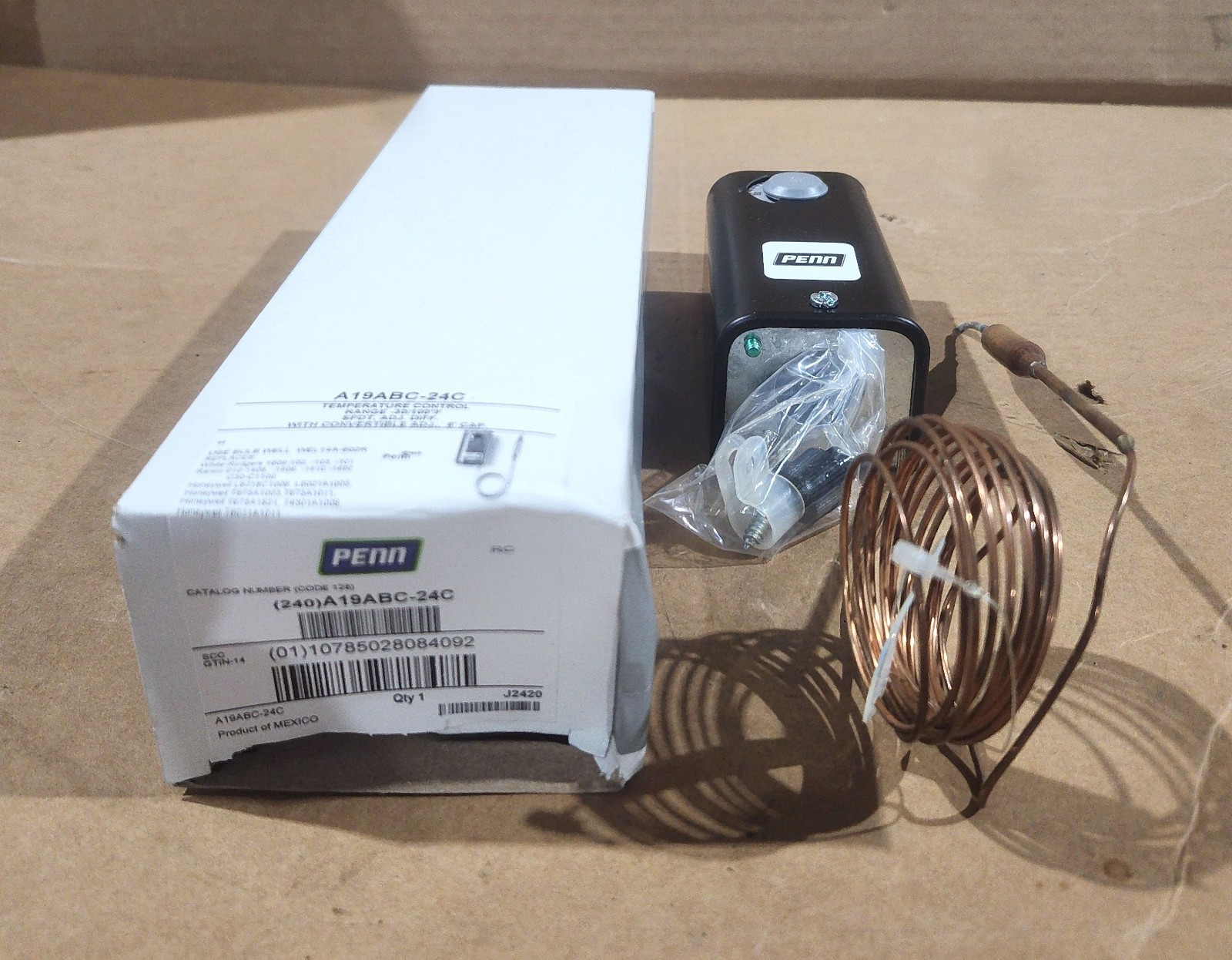 Johnson Controls A19ABC-24C Remote Bulb Temperature Control HVAC/R -30°F to 100°