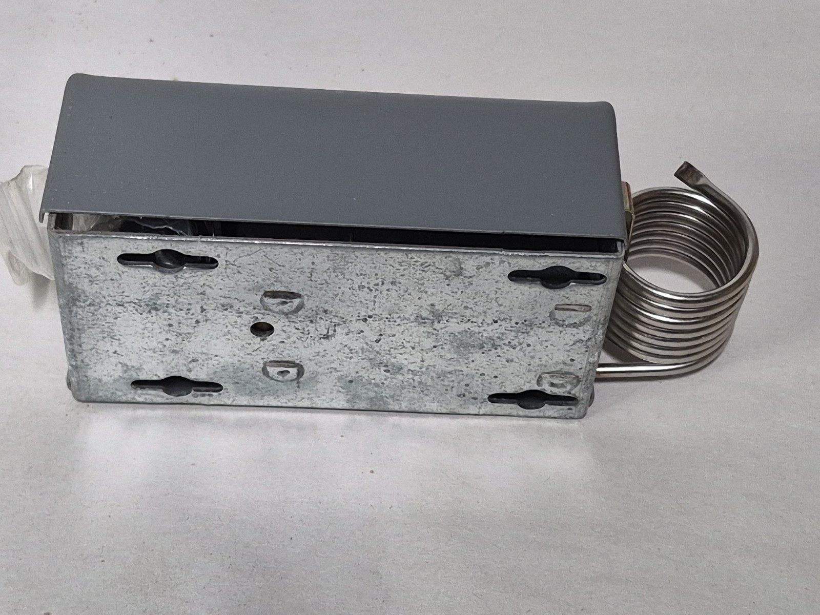 NEW Johnson Controls Penn A19BBC-2C Temperature Control