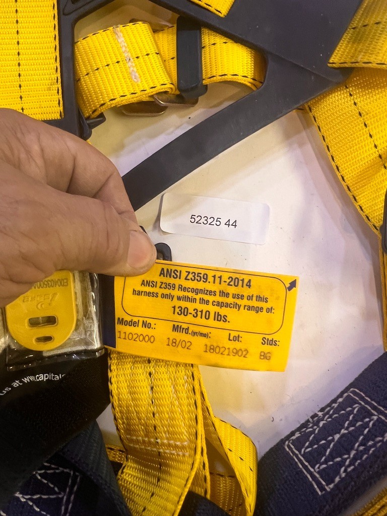 3M DBI Sala Delta Vest-Style Full Body Harness 1102000