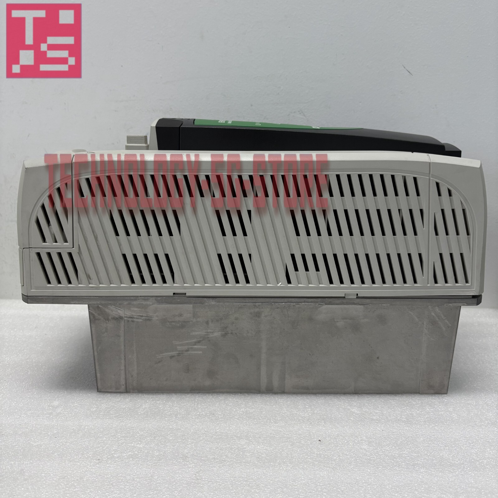 MICRO MOTION SP2402 frequency converter# 1pcs New In Box