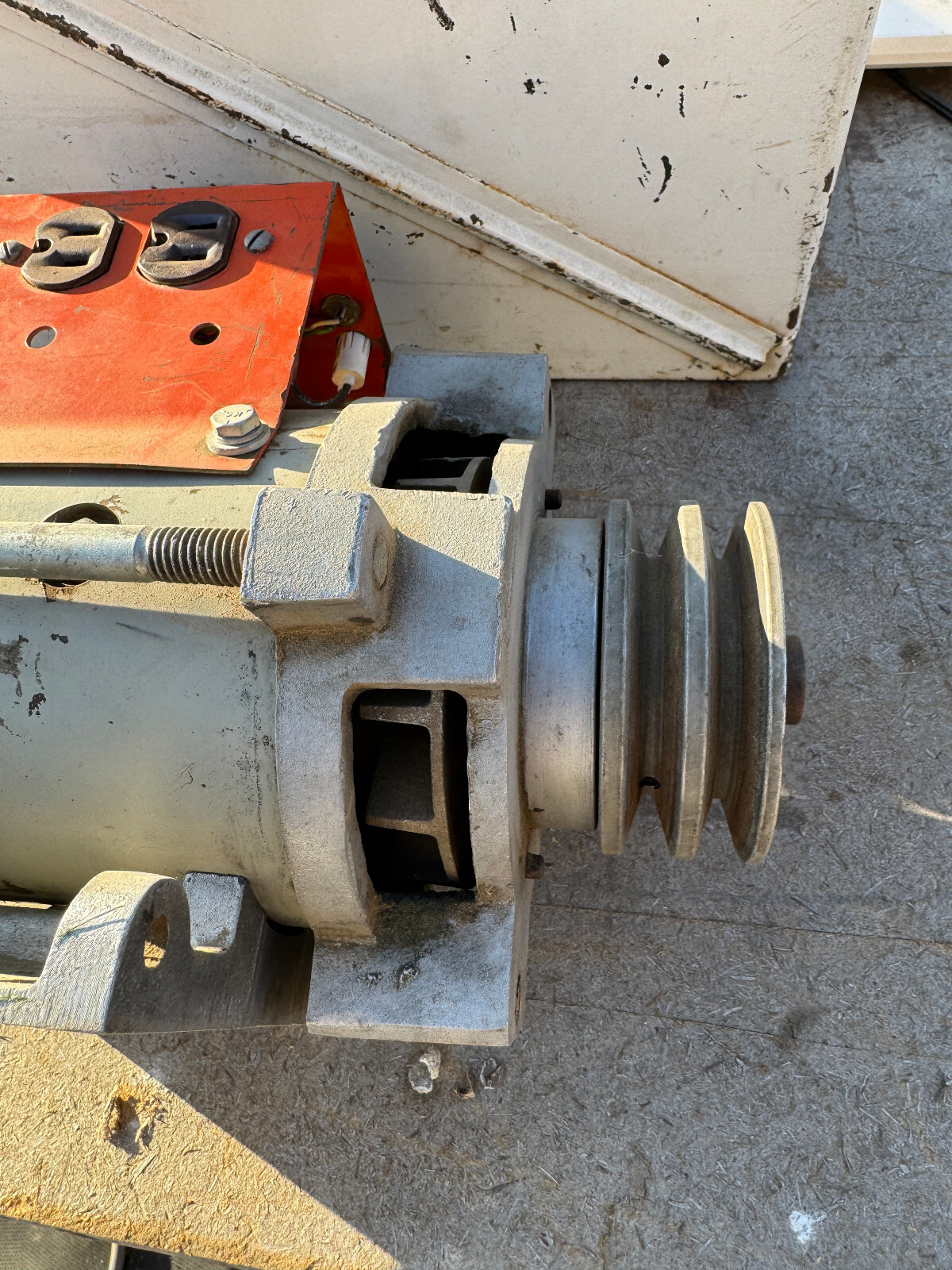 Galland LV4R 120VAC AC Belt Driven Alternator Generator DC Battery Charging USA