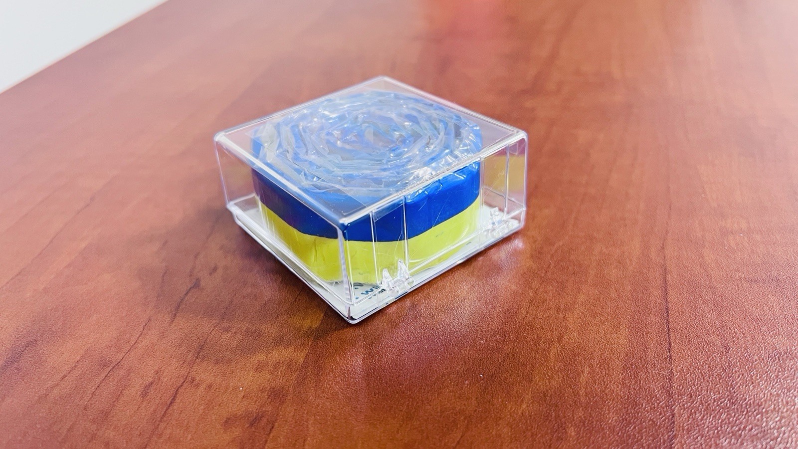 Kneadatite Blue/Yellow Epoxy Putty Tape 90cm Green Stuff by PSI no clear Box