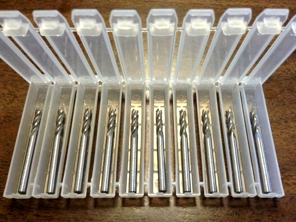 SOLID CARBIDE ENDMILL 10 PCS 1/8″ DIAMETER 3/8″ LOC 3 FLUTE RHS RHC 10-PACK STUB