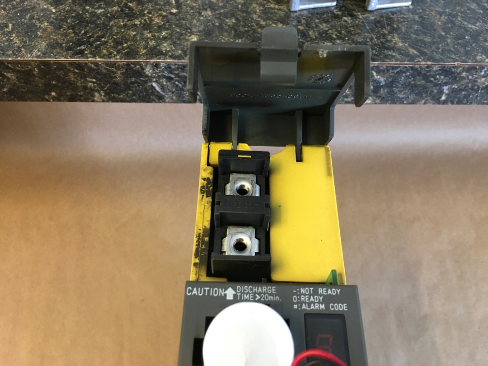 Fanuc A06B-6079-H206 Servo Amplifier 283-325v-dc 230v-ac 5.3kw 12.5amp (KB)