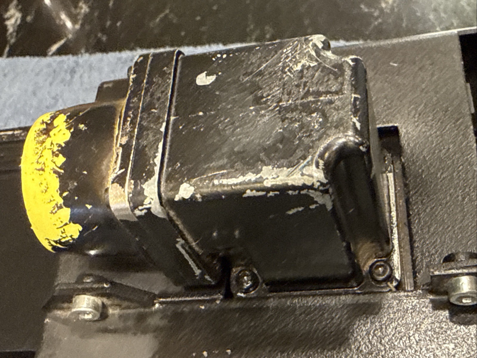 Indramat MAC090C-2-KD-4-C/110-A-1/DI520LV/S001 Servo Motor W/ Fan LEM-AB090X241