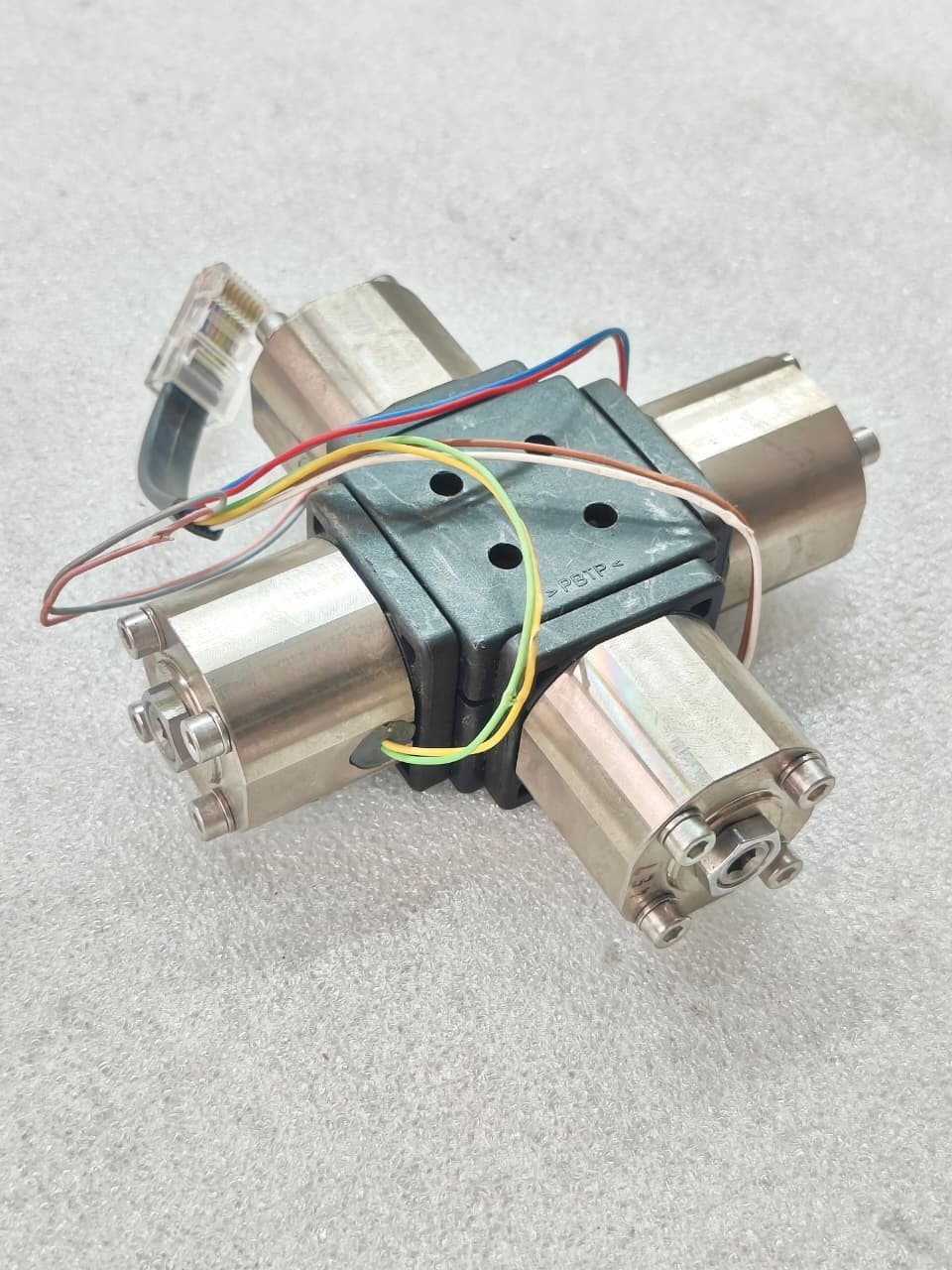 AGILENT TECHNOLOGIES G1311-67701 MCGV MULTI CHANNEL GRADIENT VALVE ASSY REV:I