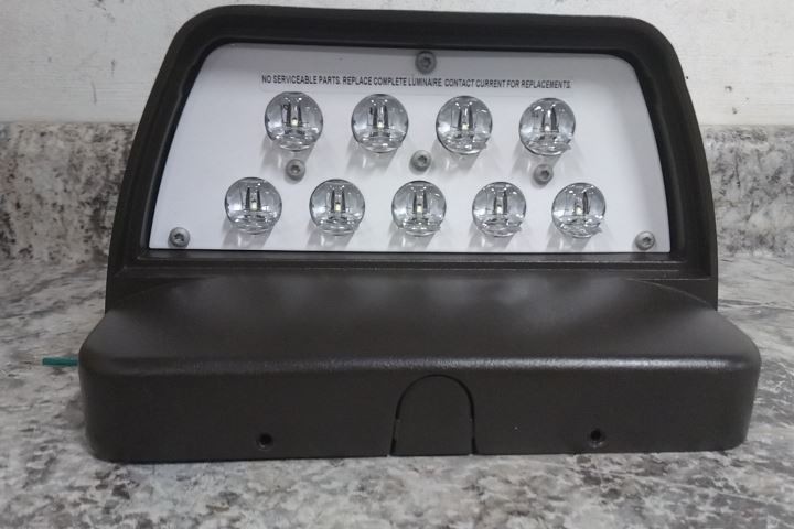 Exo LNC-9LU-4K-3-1-PCU 120 to 277VAC 4000K 22W LED Wall Pack