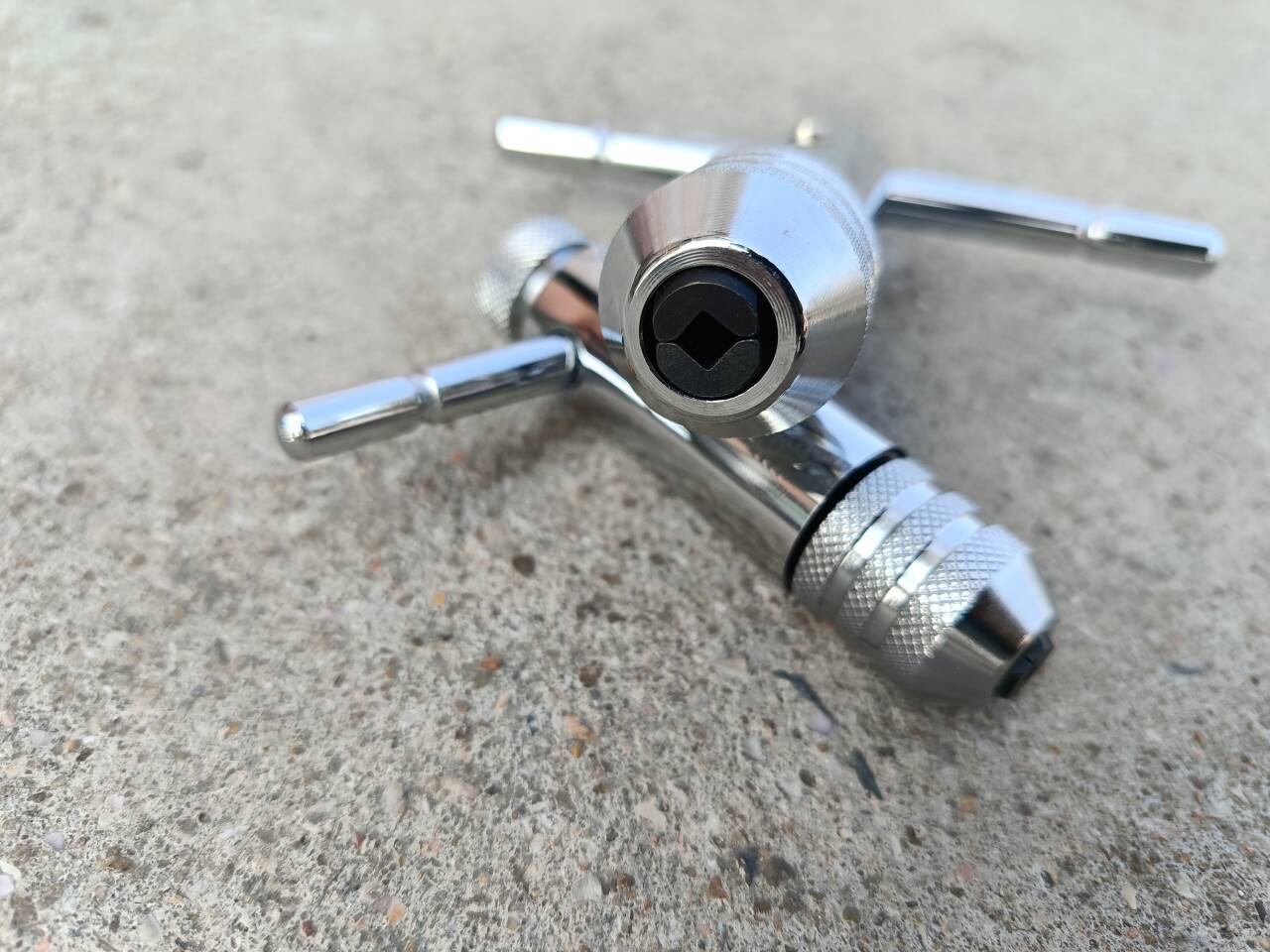 US Stock 2Pcs Ratchet T Handle Tap Wrench, Adjustable Bar Holder Ratcheting Tap