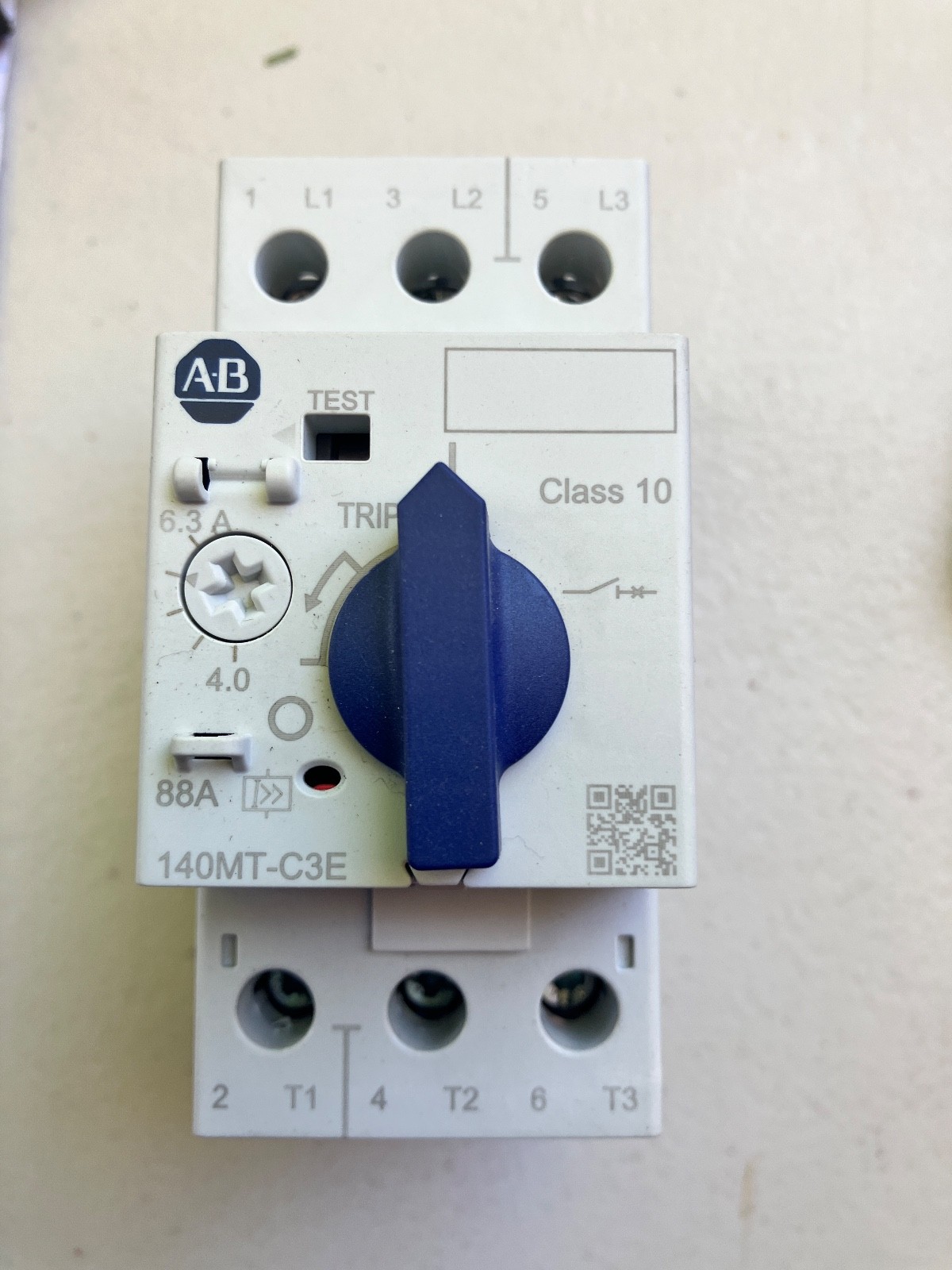 Allen-Bradley 140MT-C3E-B63 Motor Protector Circuit Breaker 4.0 – 6.3A Trip