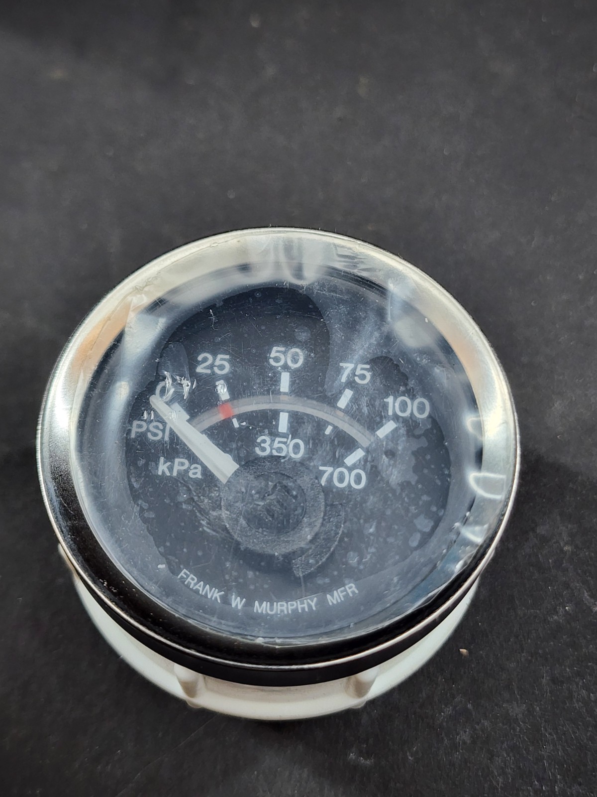 EGS21P-100-12 Electric Pressure Switchgage