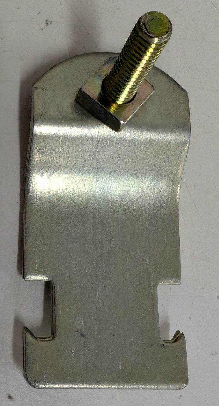 Thomas & Betts Kindorf C-200-1 Conduit Strap Clamp 1″ – Box of 100