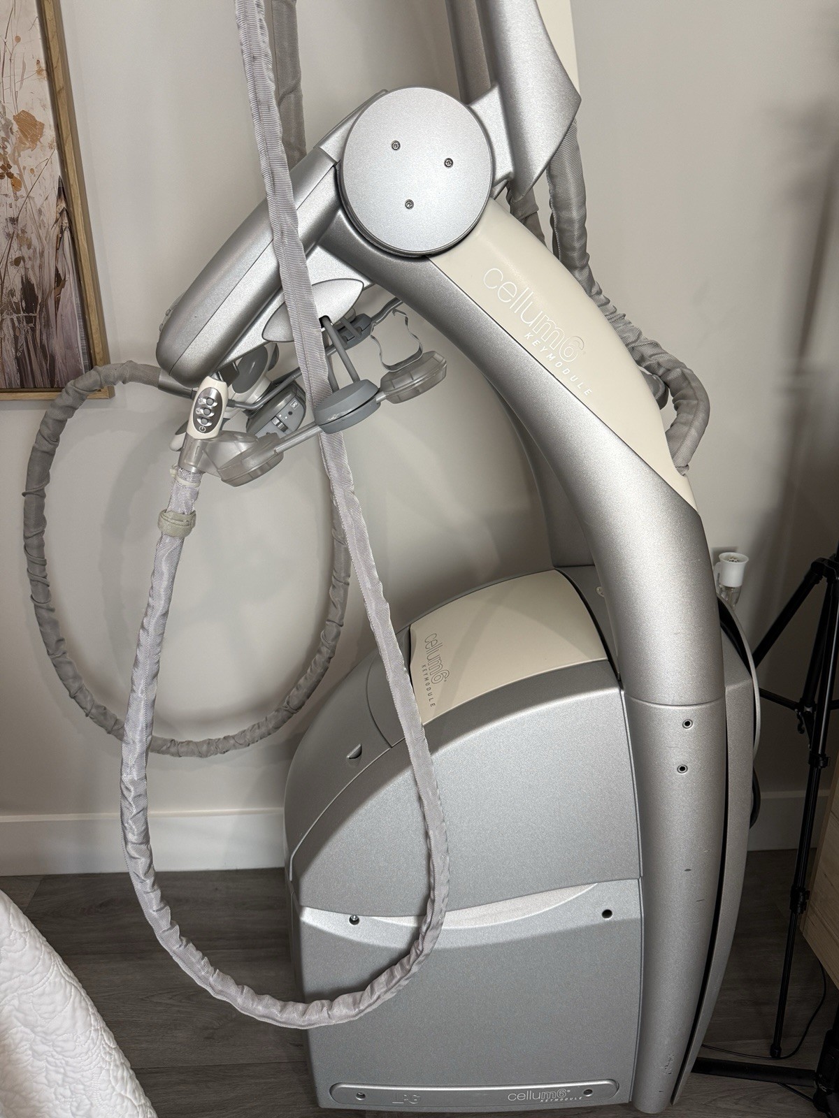 LPG Cellu M6 Keymodule Cavitation & Vacuum Cart Mounted Machine w/ Handpieces