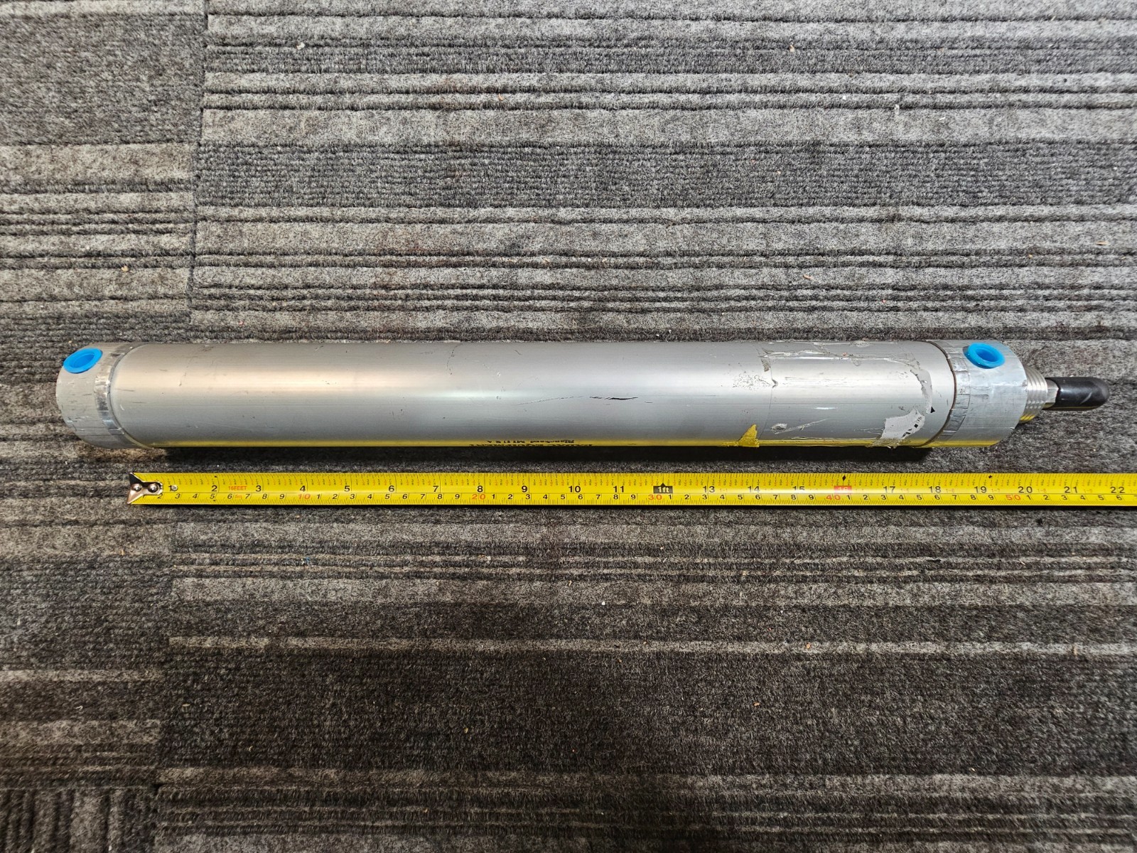 Badac Equipment Cylinder Rod C/23 2.18″ OD x 21.5″ Length x .61″ Rod