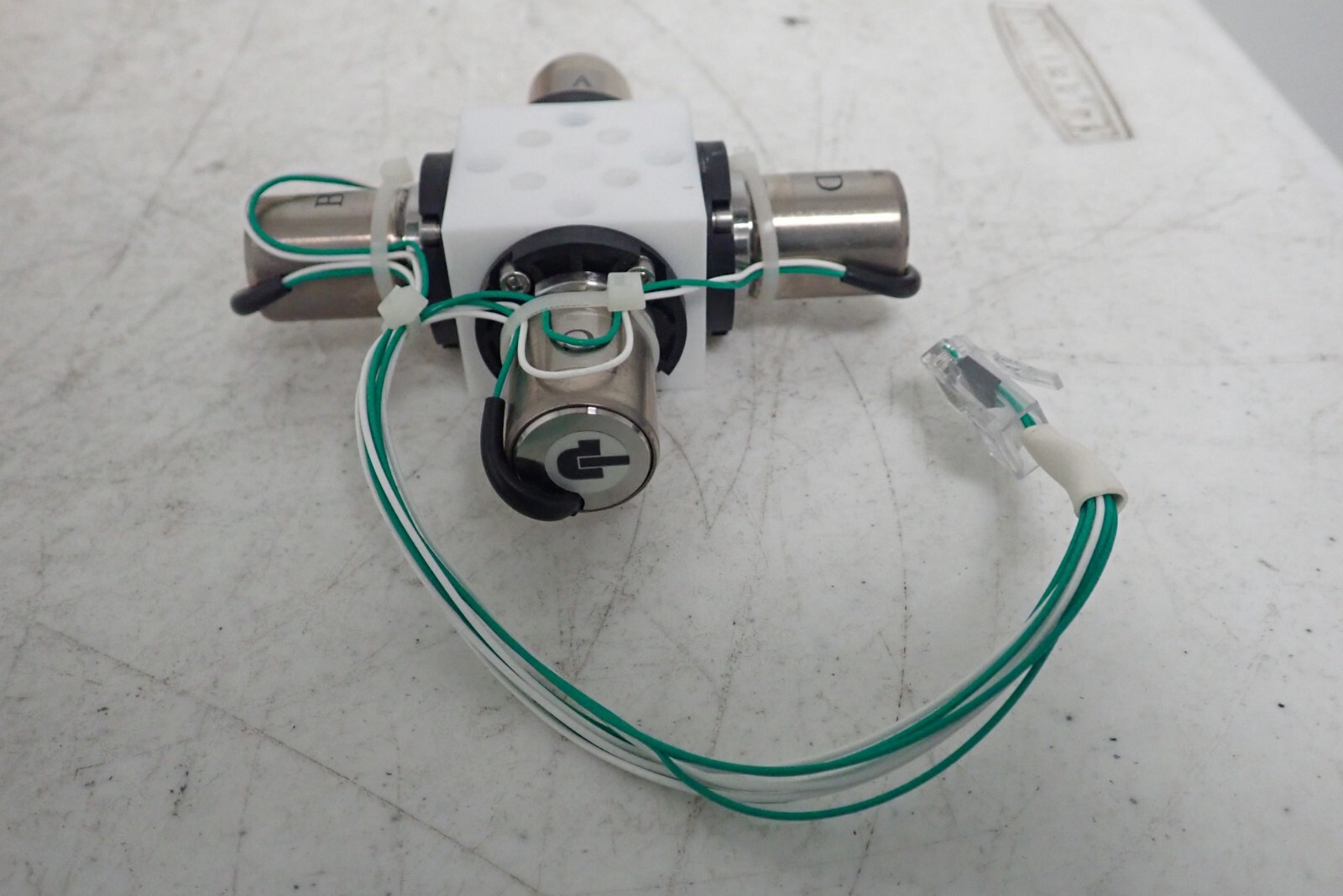 Agilent MCGV 1100 Multi-Channel Gradient Valve for the G1311A Quaternary Pump
