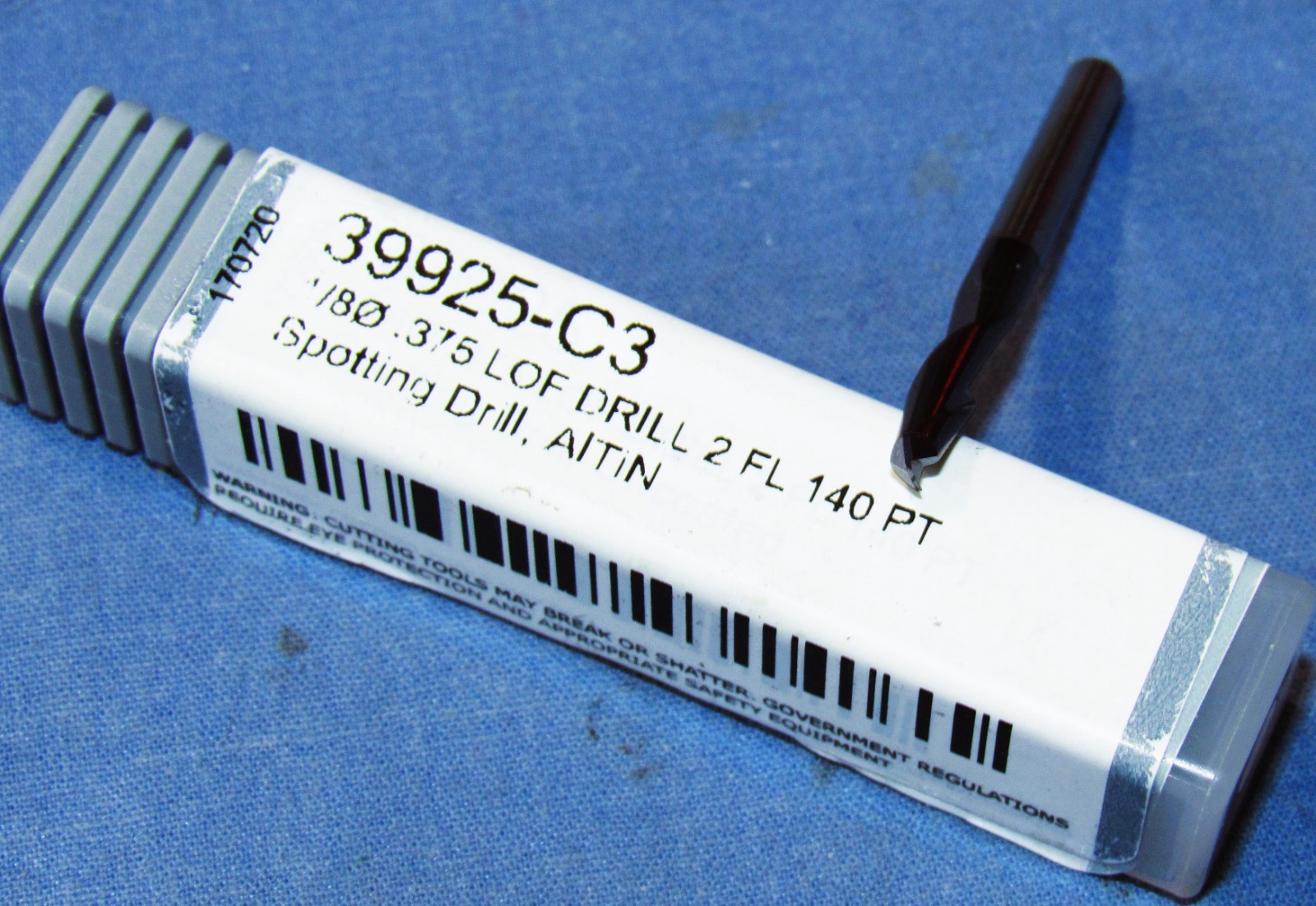 HARVEY TOOL Carbide Spot Drill 0.125″ Dia. X 140* Point 3/8 F. L. OAL 1-1/2