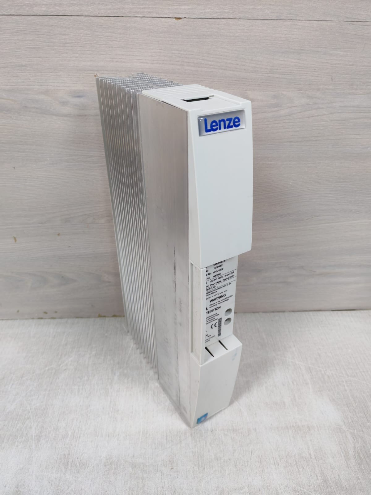 LENZE EMB9352-E SERIES BRAKE UNIT 765V
