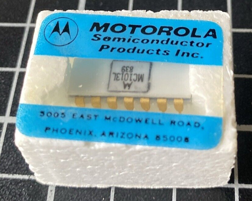 Motorola MC1013L AC-Coupled J-K Flip-Flop IC Gold MECL II 85 MHz