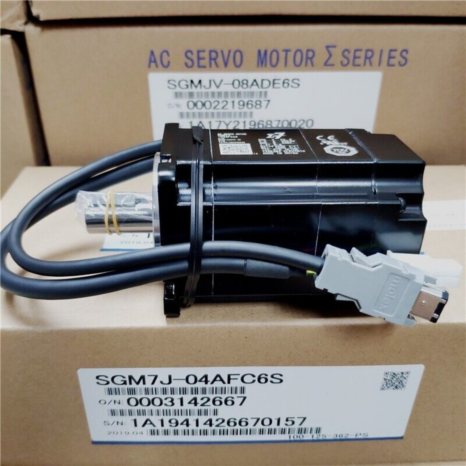Yaskawa SGM7J-04AFC6S SGM7J04AFC6 Servo Motor In Box Expedited Shipping New 1PC