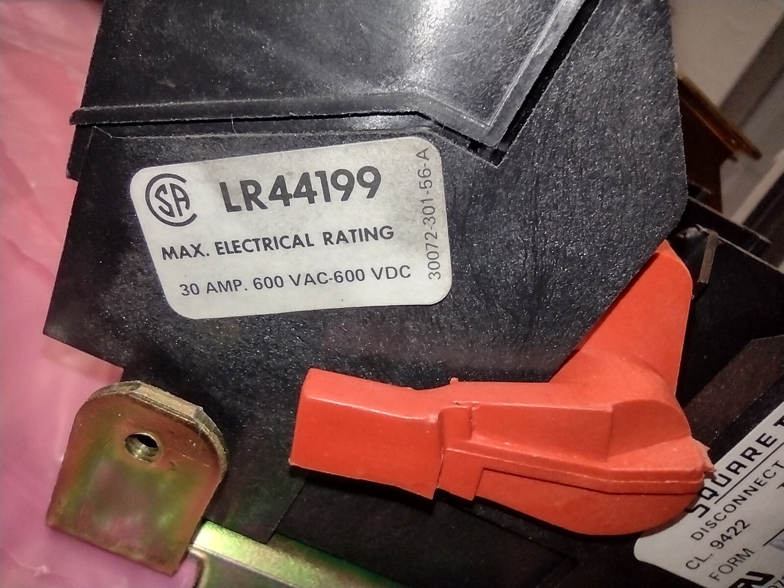 Crouse-Hinds NST1018F D Krydon Enclosed Safety Switch, w/Square D HU-30-SV 30A