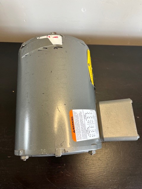 Baldor Reliance 1/2HP 0.5HP AC Motor M3108 230/460V 1725RPM 56 Frame NEW