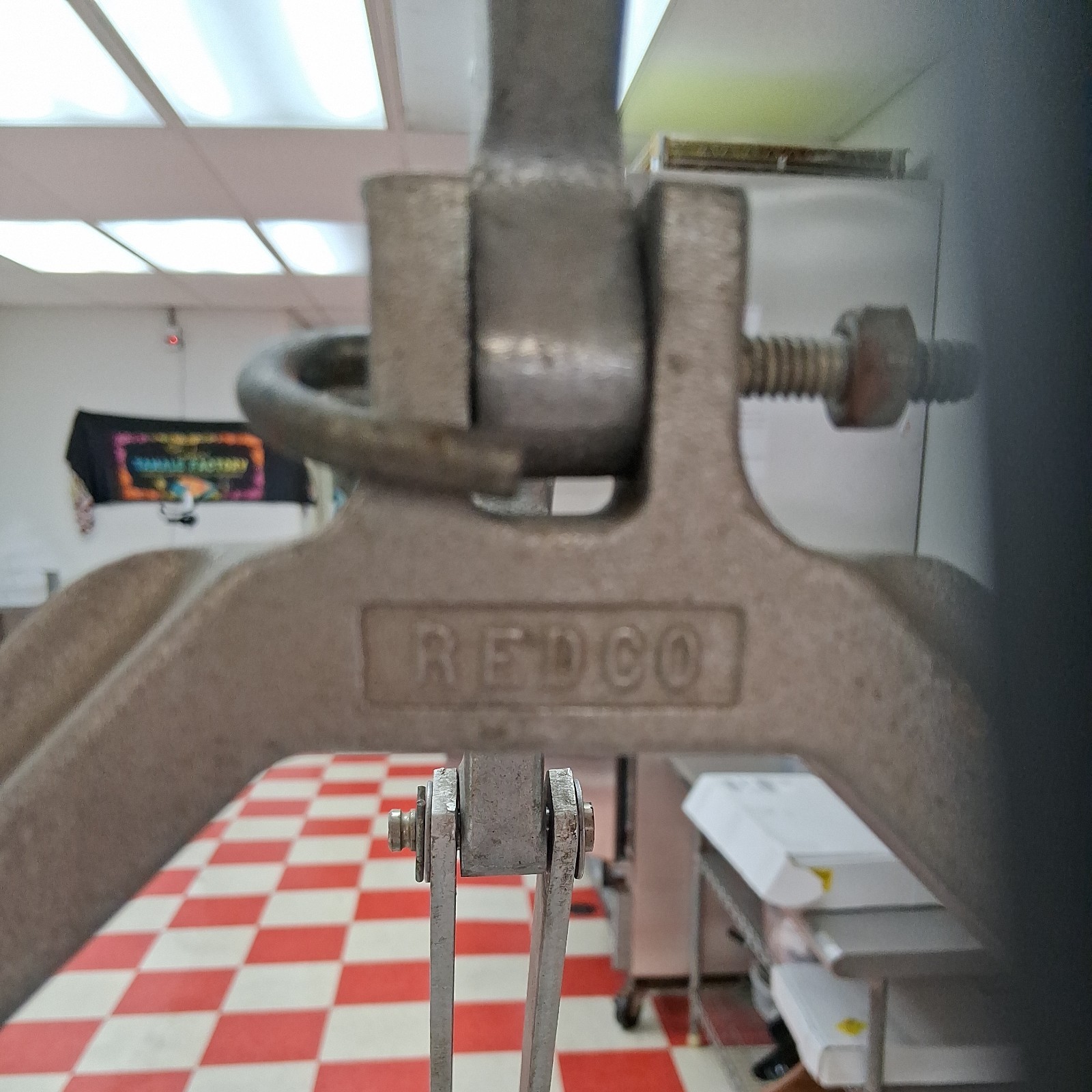 REDCO LINCOLN INSTA BLOOM ONION BLOOMIN ONION CUTTER RESTAURANT COMMERCIAL READ