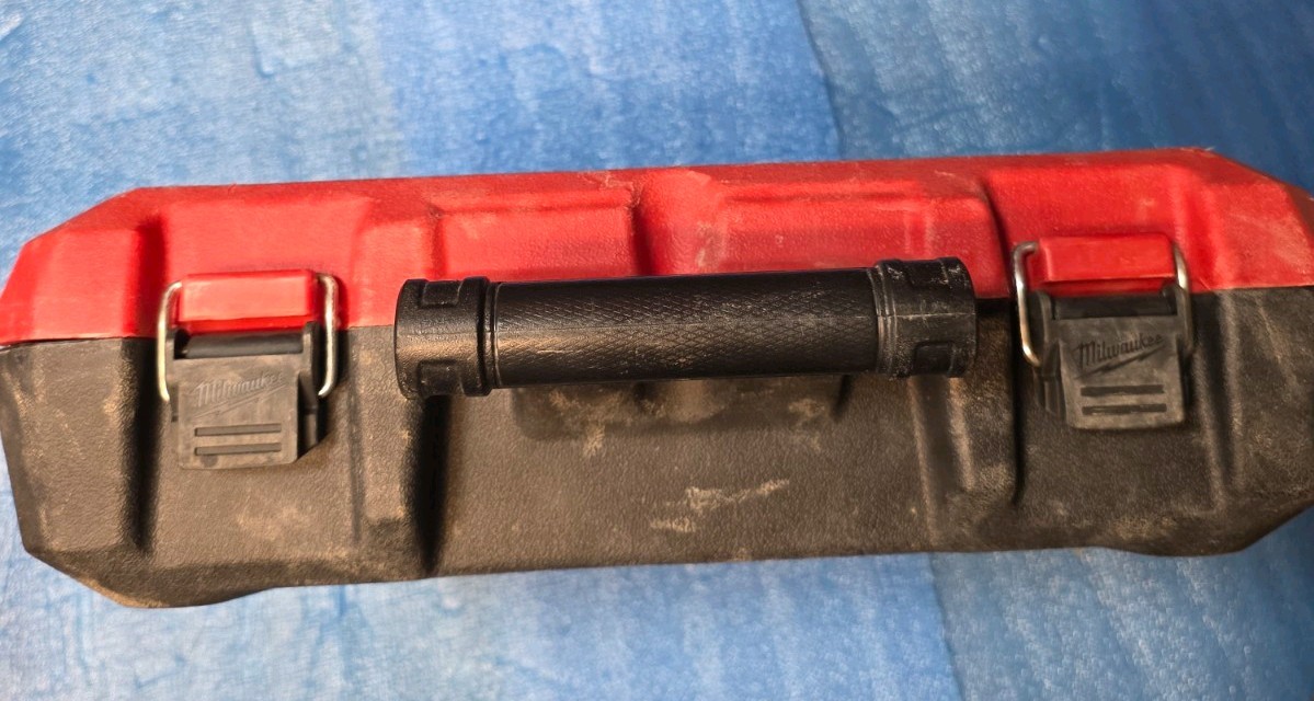 Milwaukee 2767-20 1/2″Impact Wrench W/2x5AH Batteries,Charger,Case free shipping