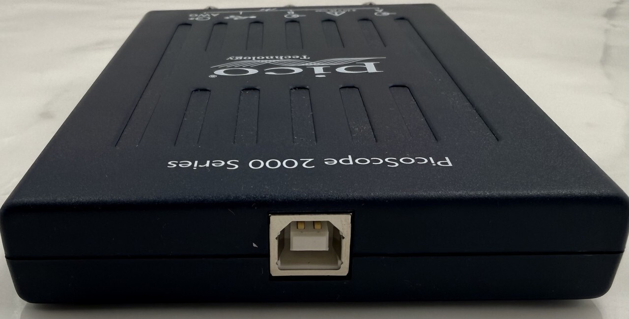 PICO PICOSCOPE 2204A 2000 SERIES USB 2 CHANNEL 10MHZ 100 MS OSCILLOSCOPE