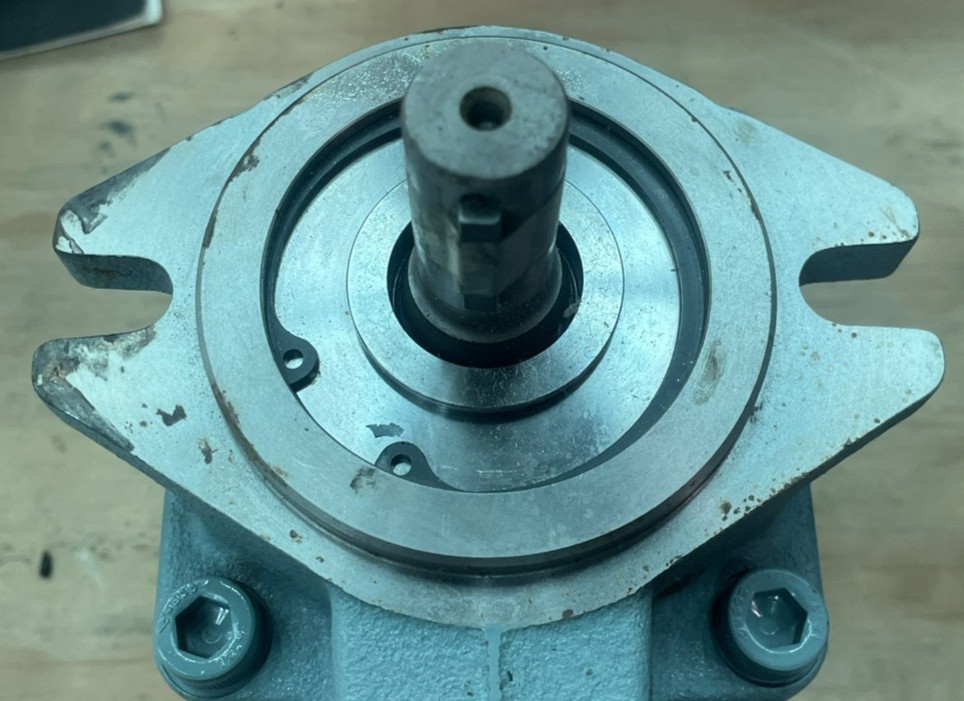 NACHI PISTON PUMP PVS-1B-22N2-E13