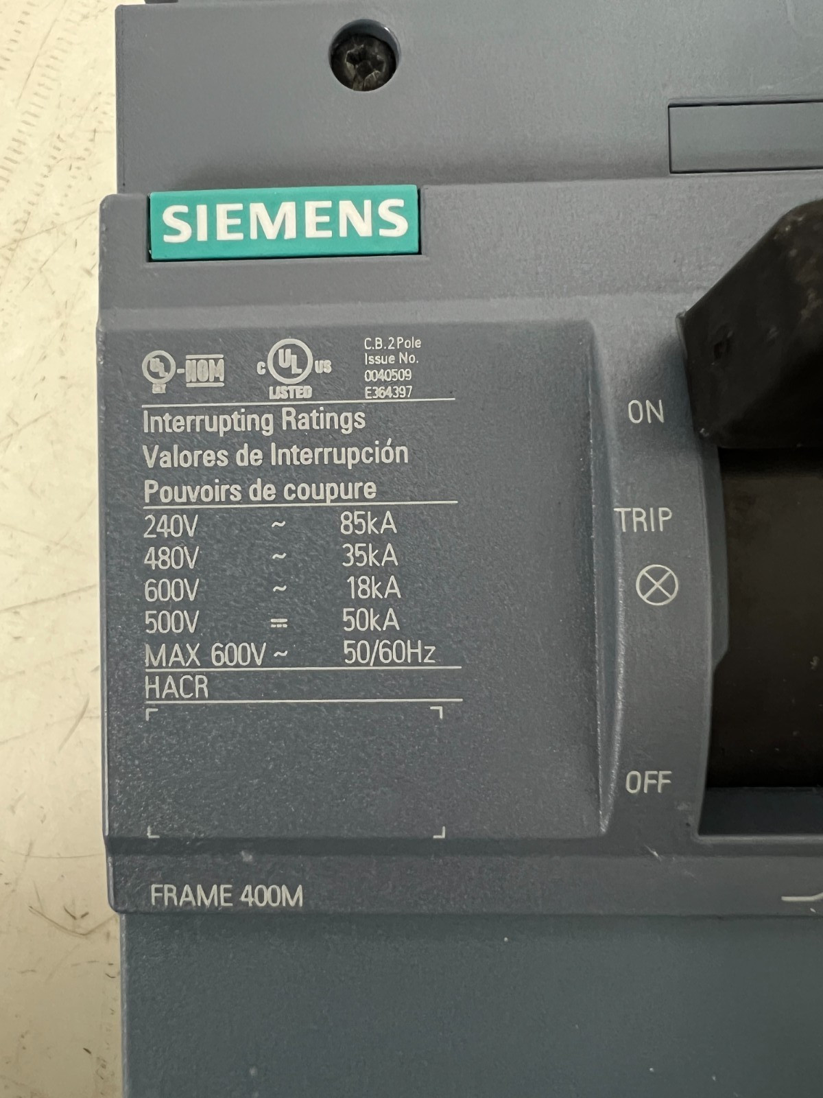 👀NEW SIEMENS 400 AMP CIRCUIT BREAKER 2P 600V 3VA5340-5EC61-0AA0 W/ 400 AMP TRIP