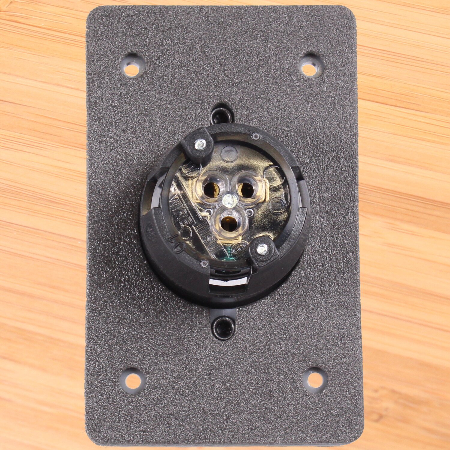 Journeyman-Pro 5278-CWP Straight Blade Power Inlet Receptacle, 15A 110 120 125 V