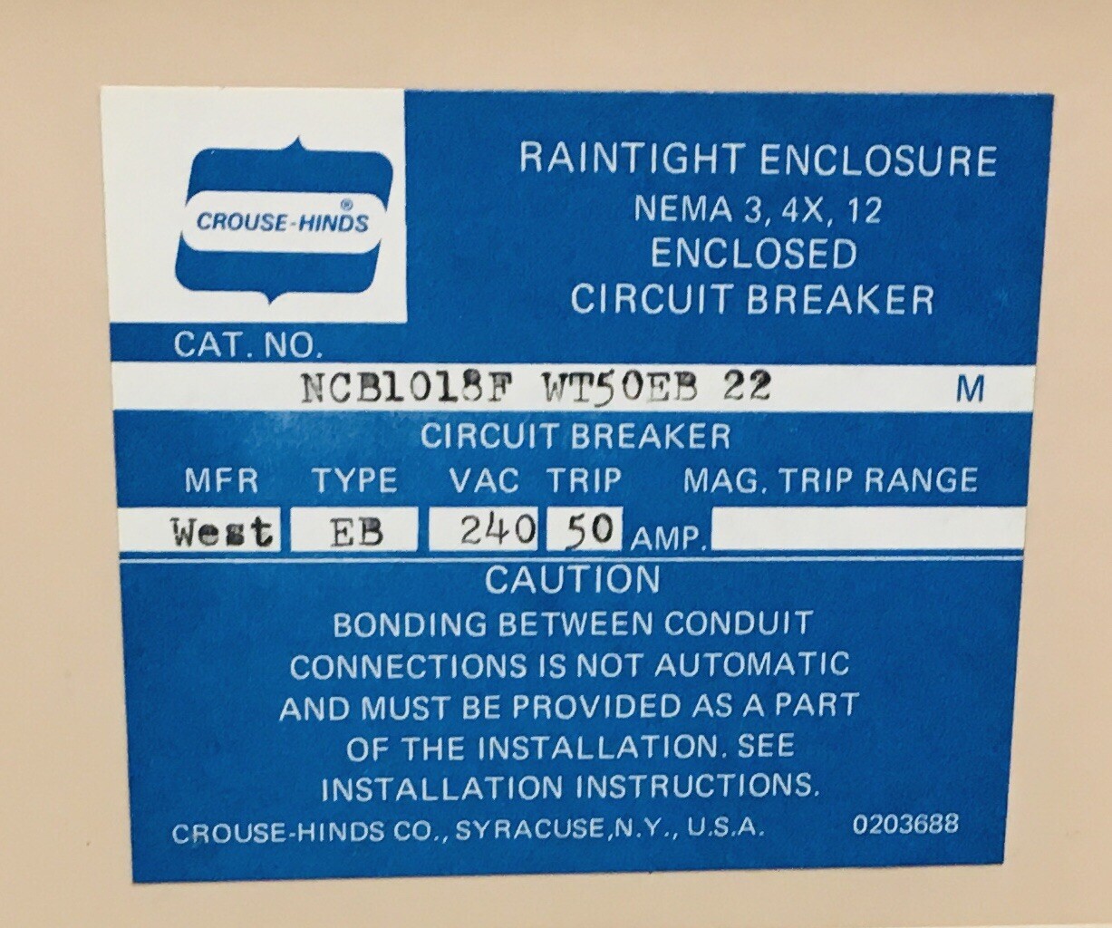 CROUSE HINDS NCB1018F-WT50EB22 50 AMP NCB SERIES CIRCUIT BREAKER ENCLOSURE !NEW!