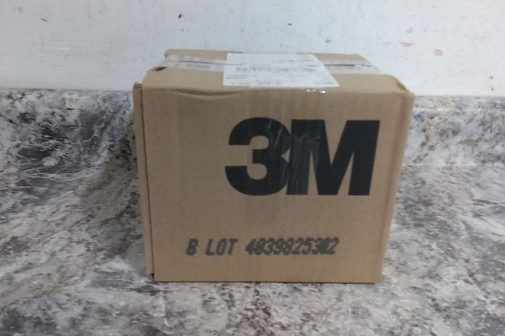 3M 83678 400 Pk 5 In Diameter P600 Grit PSA Sanding Disc