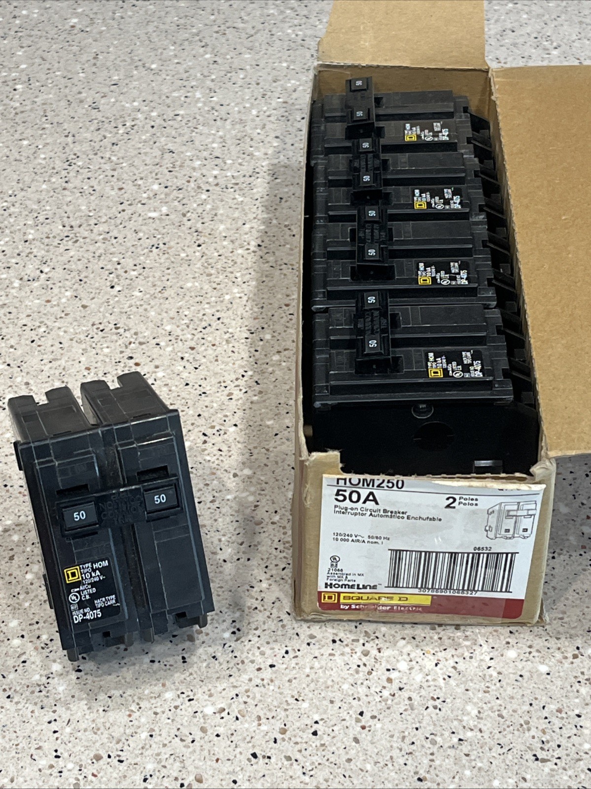 Square D HOM250 (5 PACK) 50A 2P 120/240V (5) NEW Circuit Breakers *US SELLER*