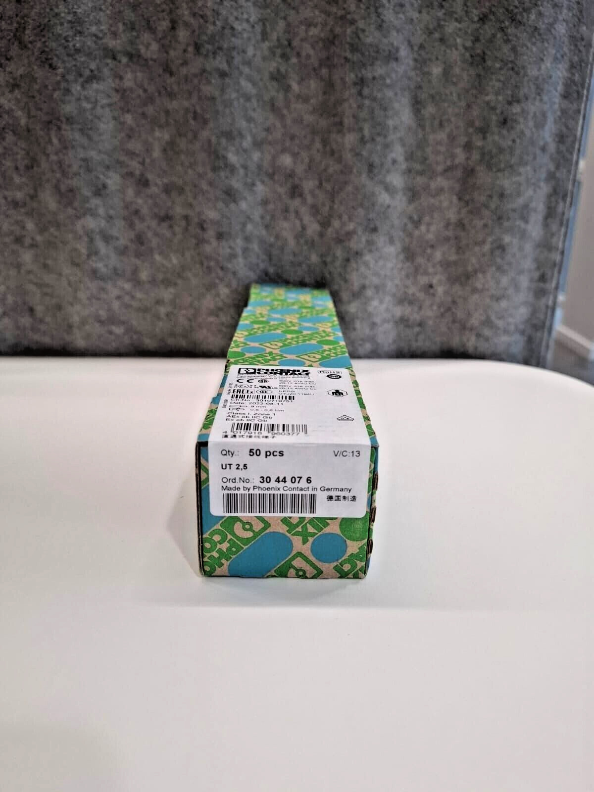BOX OF 50 Phoenix Contact UT 2,5 Feed-Through Terminal Block 3044076 Gray New