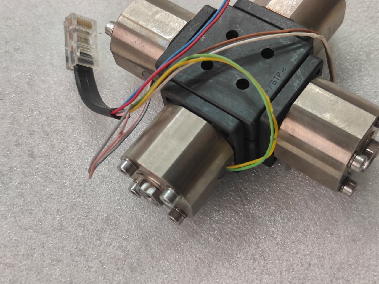 AGILENT TECHNOLOGIES G1311-67701 MCGV MULTI CHANNEL GRADIENT VALVE ASSY REV:I