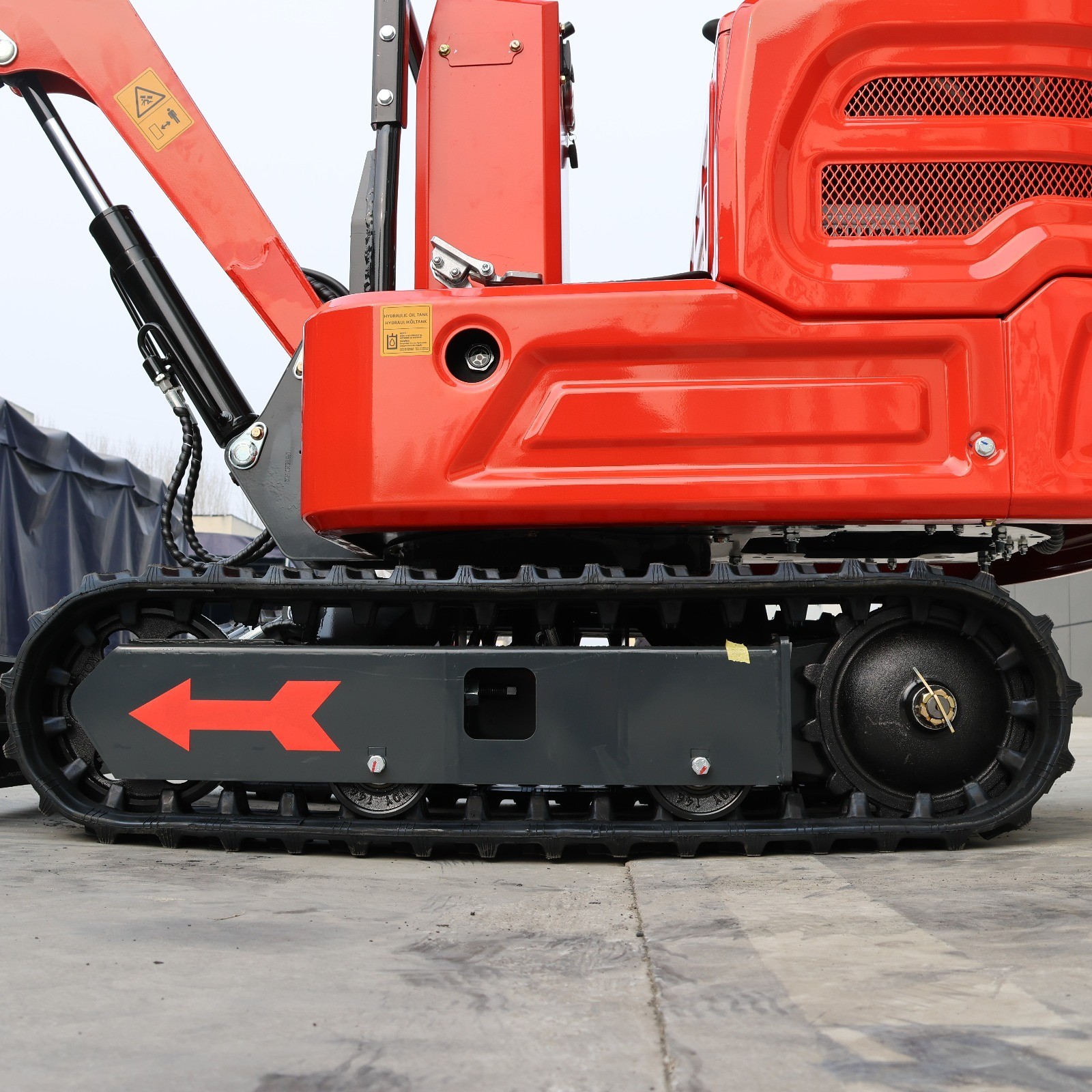 FREE SHIP 1.4Ton Diesel Mini Excavator Kubota Crawler Hydraulic Thumb Digger USA
