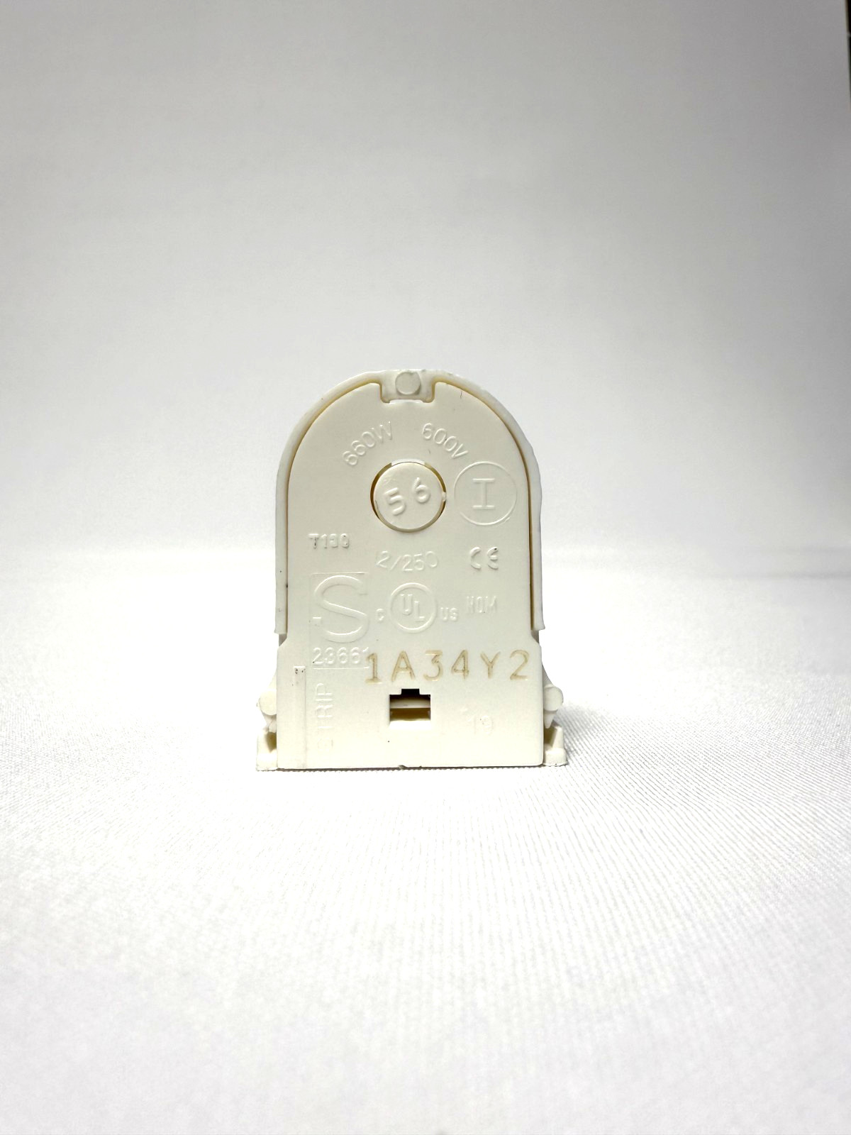 50 x Leviton 23661-SNP Shunted Lamp Holder T8/T12 LED Fluorescent Bi-Pin Socket