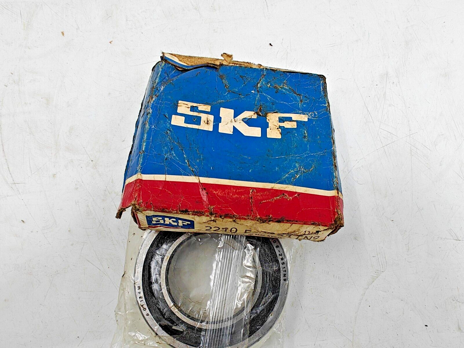 SKF 2210 E-2RS1 TN9 50mm X 90mm X 23mm Sealed Self Aligning Bearing MALAYSIA