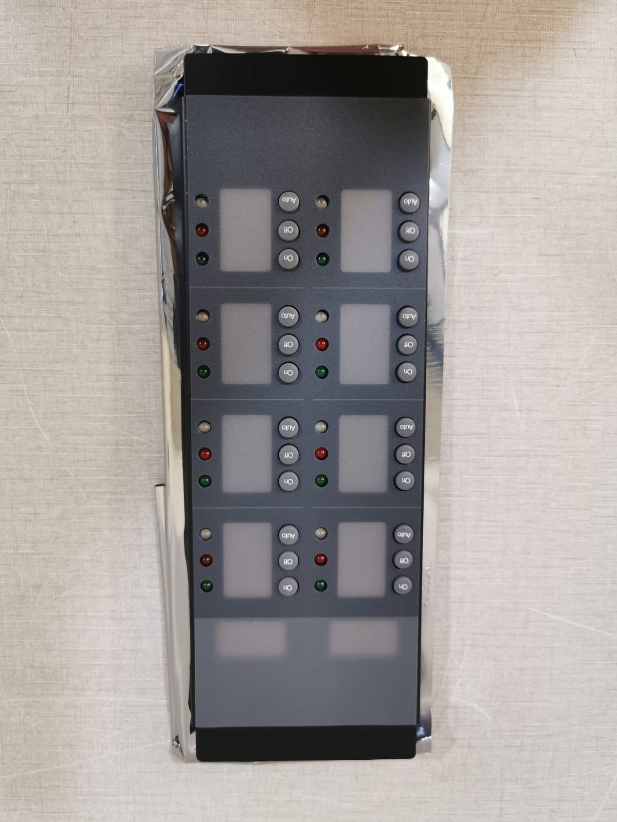 Simplex 4100-1275 HOA IBC MOD/24 Switch/24WH LED Part No. 0743816