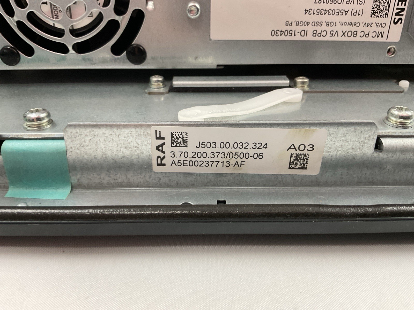 Siemens SINUMERIK PCU 50.5-C 6FC5210-0DF52-2AA0 1.8GHz 1GB CNC 840D Operator