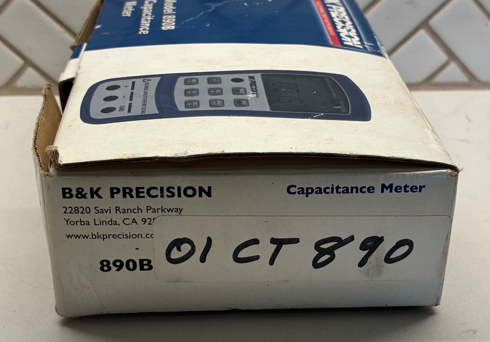 B&K Precision 890B Handheld Capacitance Meter Measures Up To 50mF W/ Test Leads