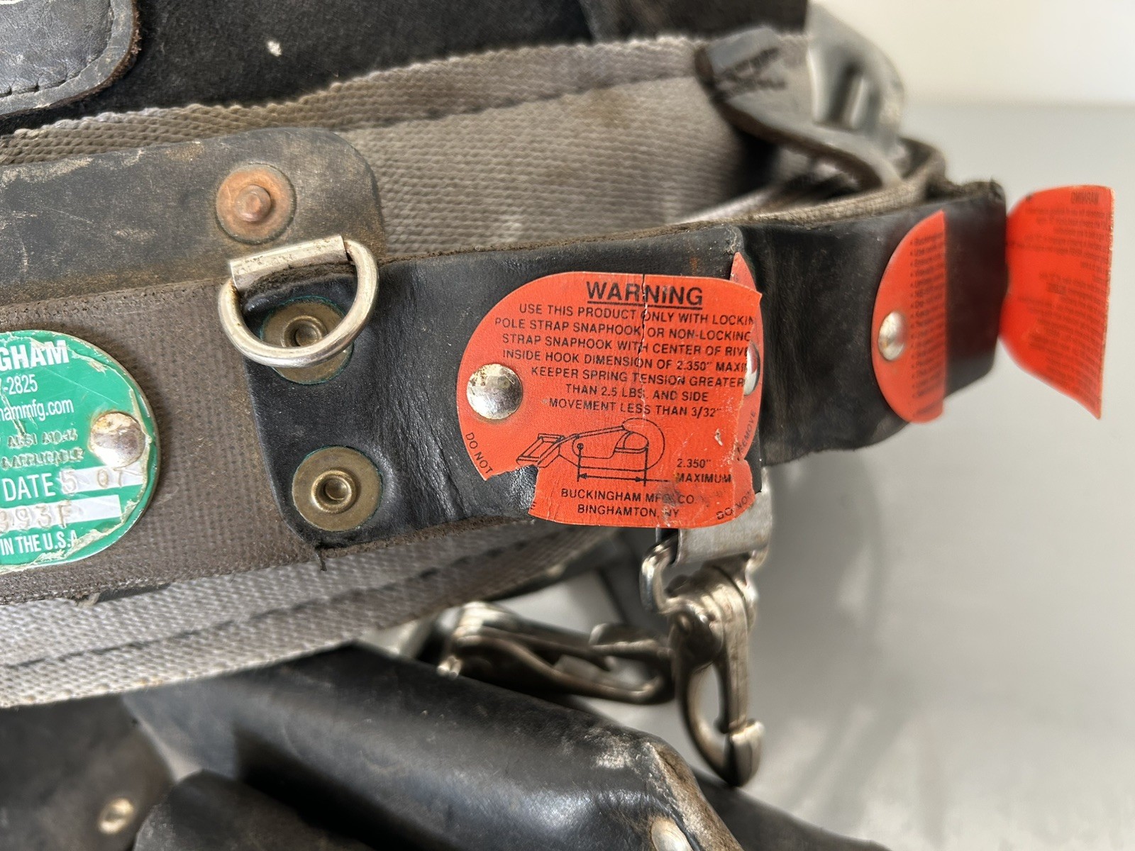 Buckingham Lightweight Lineman Belt 1993F & Tool pouch Size 21 | 5/2007