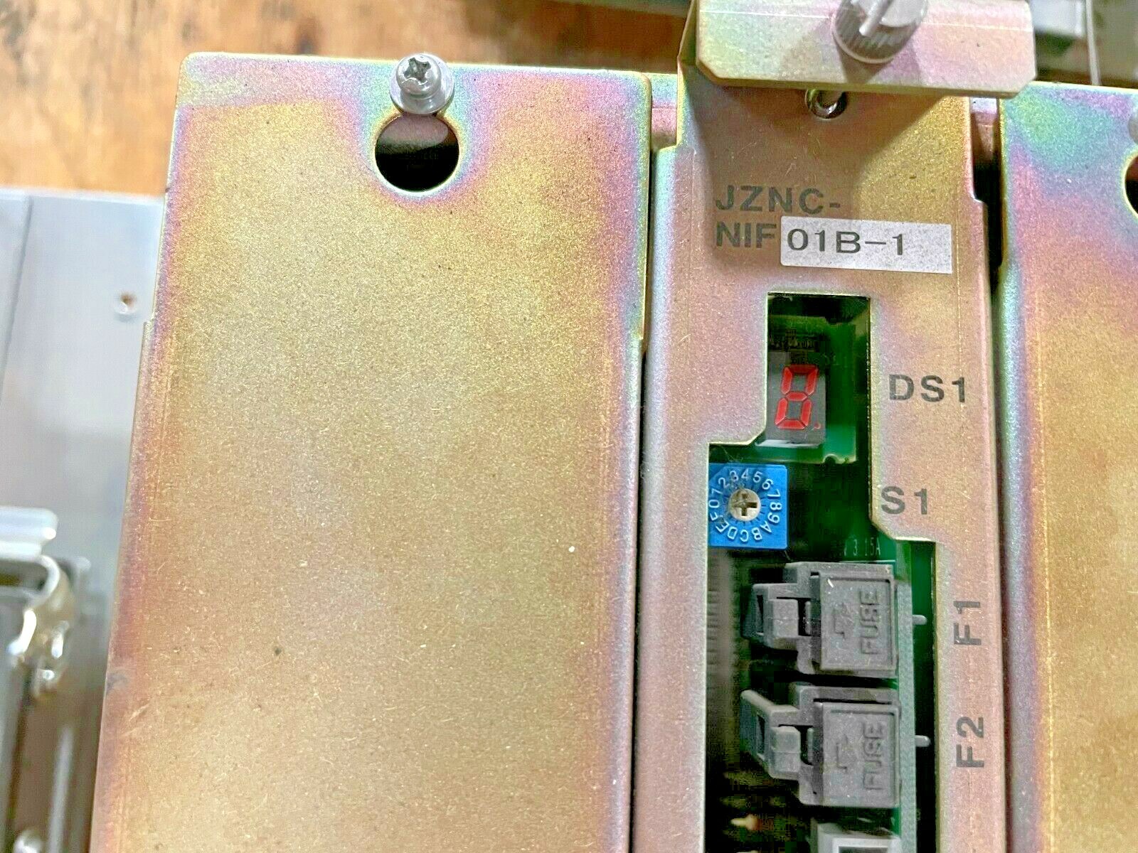Yaskawa JZNC-NRK01-1 Rack with CPS-420F SGDR-AXA01A JZNC-NIF01B-1 Modules